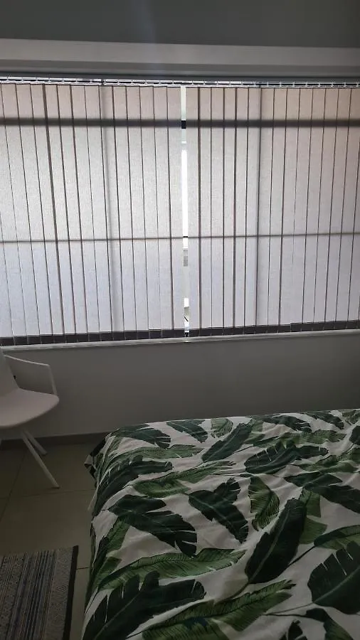 Frontaal Gelijkvloers Seaview 80M² 2 Slp Apartment Ostend