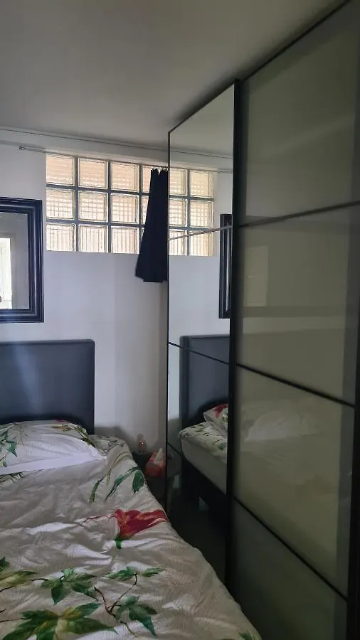 Frontaal Gelijkvloers Seaview 80M² 2 Slp Apartment Ostend